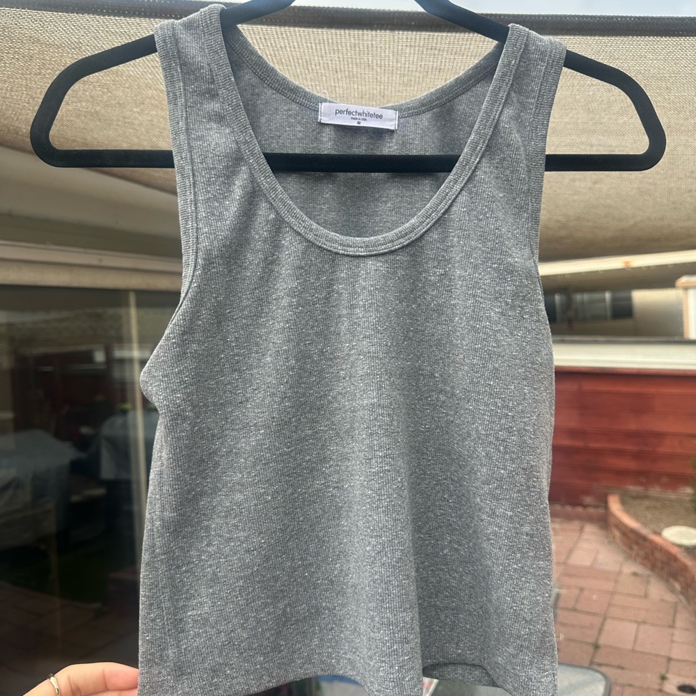 Perfect White Tee Gray Tank | Size M